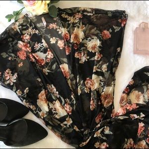 Black and floral kimono